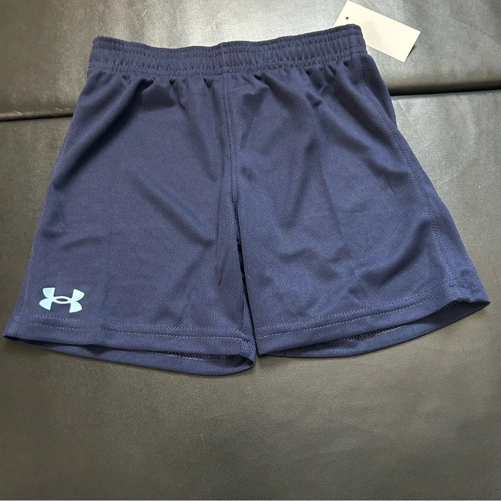 NWT Under Armour Athletic Set Boys Size 3T
